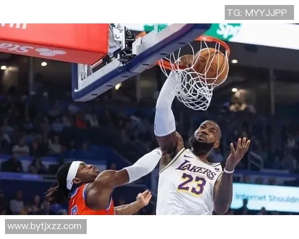 湖人险胜奇才,詹姆斯数据全面展现英雄风范 湖人险胜奇才,詹姆斯数据全面展现英雄风范